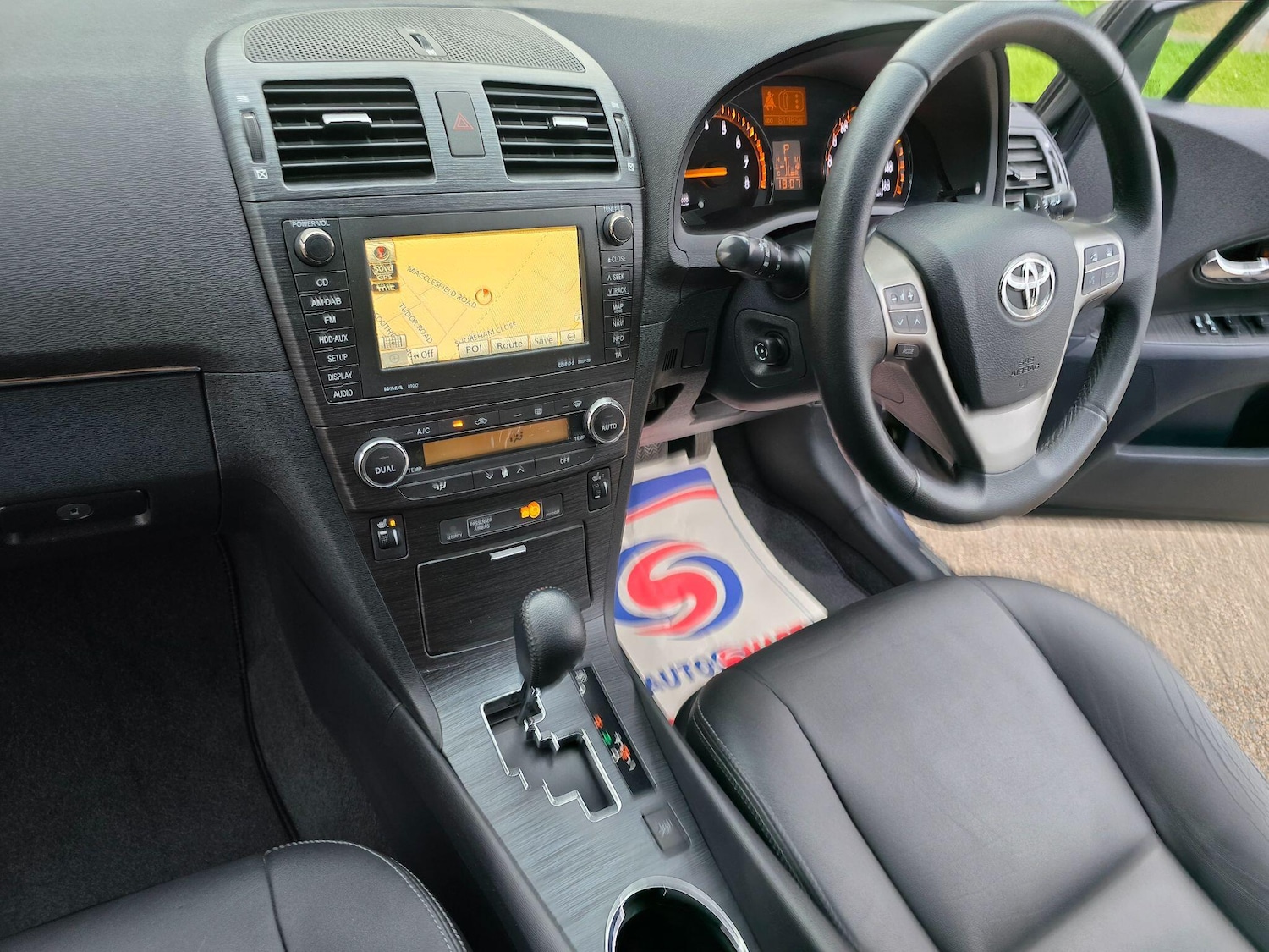 Used Toyota Avensis 2009 for sale - 76108417: Photo 96