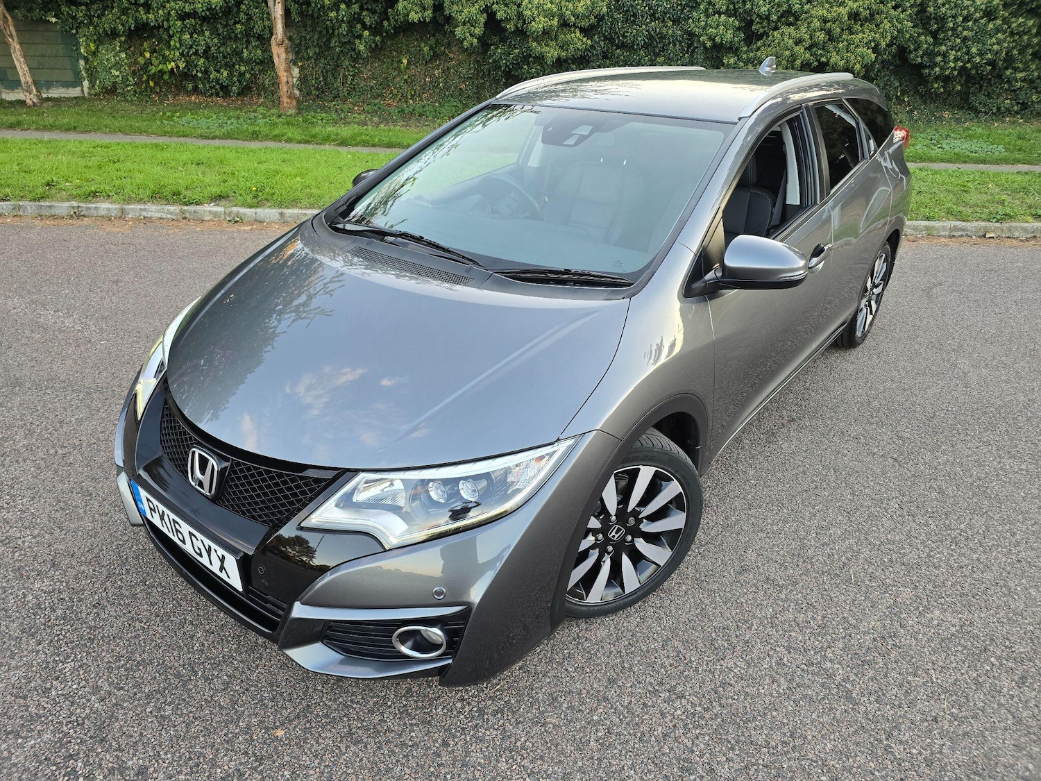 Used Honda Civic 2016 for sale - 76059204: Photo 3