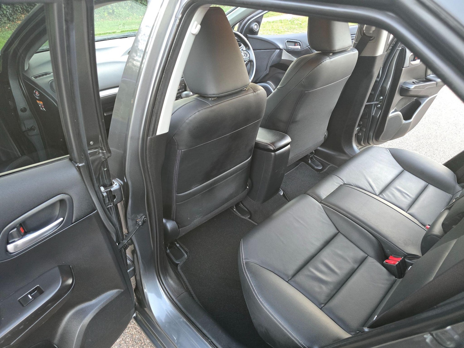 Used Honda Civic 2016 for sale - 76059204: Photo 54