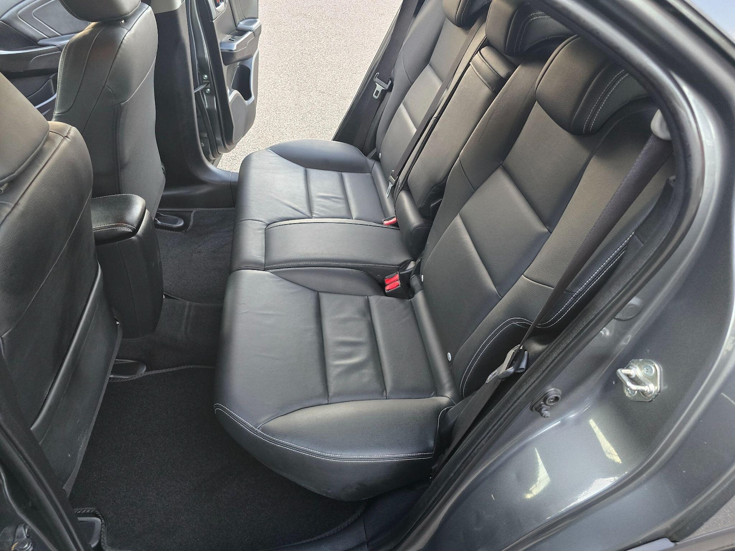 Used Honda Civic 2016 for sale - 76059204: Photo 55