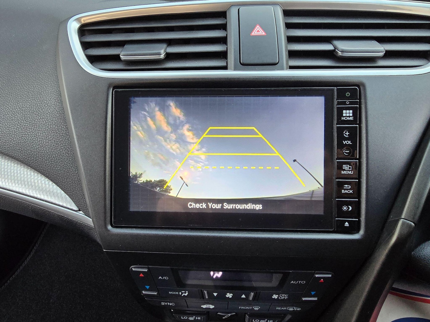 Used Honda Civic 2016 for sale - 76059204: Photo 70