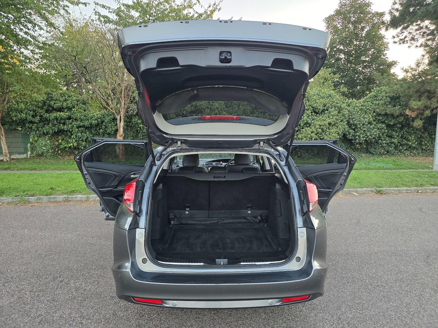 Used Honda Civic 2016 for sale - 76059204: Photo 78