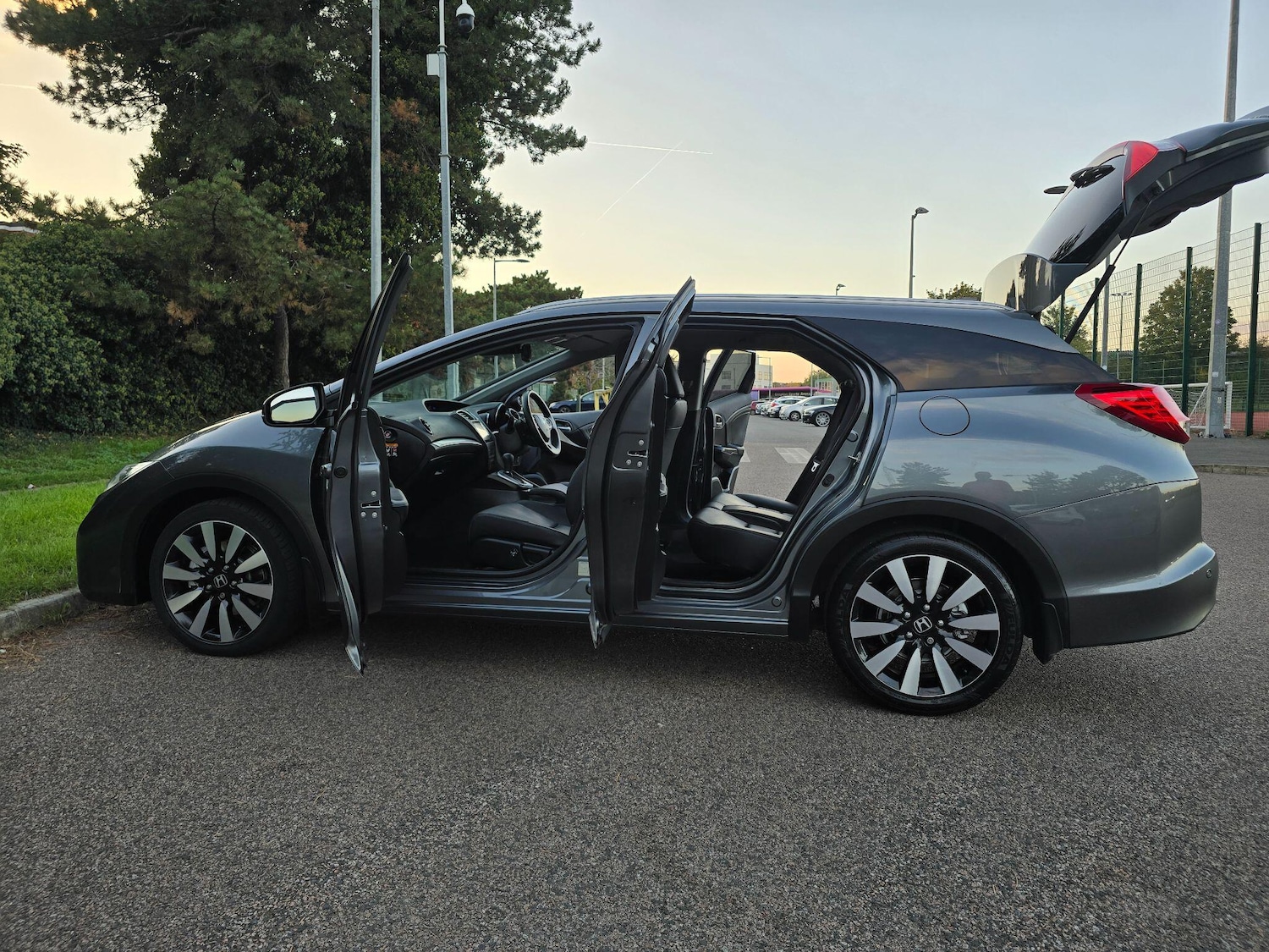 Used Honda Civic 2016 for sale - 76059204: Photo 81