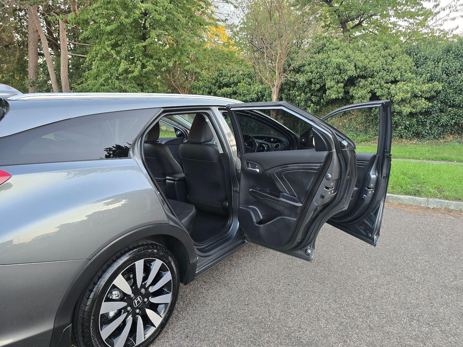 Used Honda Civic 2016 for sale - 76059204: Photo 86