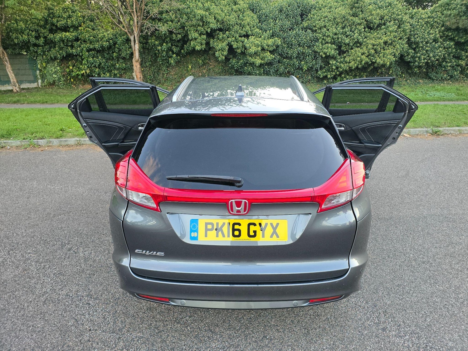 Used Honda Civic 2016 for sale - 76059204: Photo 90