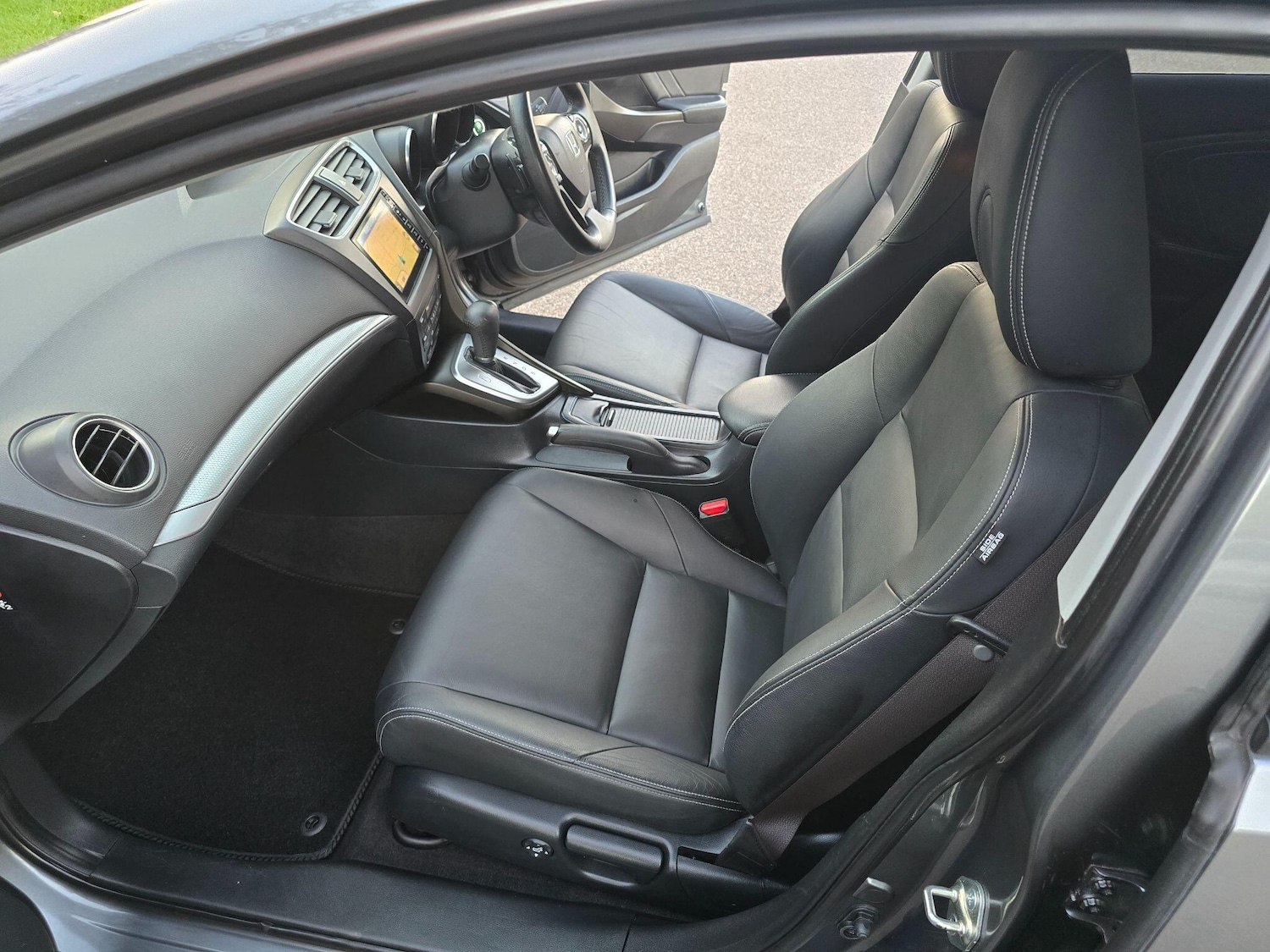 Used Honda Civic 2016 for sale - 76059204: Photo 98