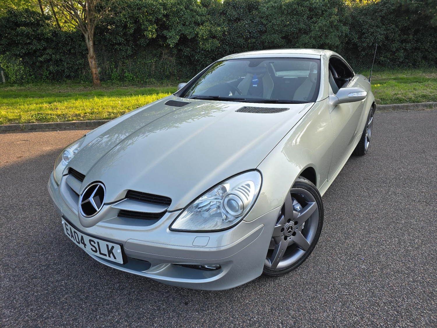 Used Mercedes-Benz SLK 2004 for sale - 76585083: Photo 3