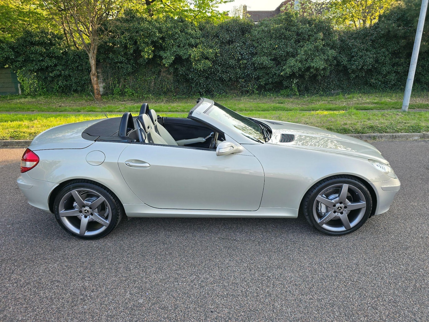 Used Mercedes-Benz SLK 2004 for sale - 76585083: Photo 36