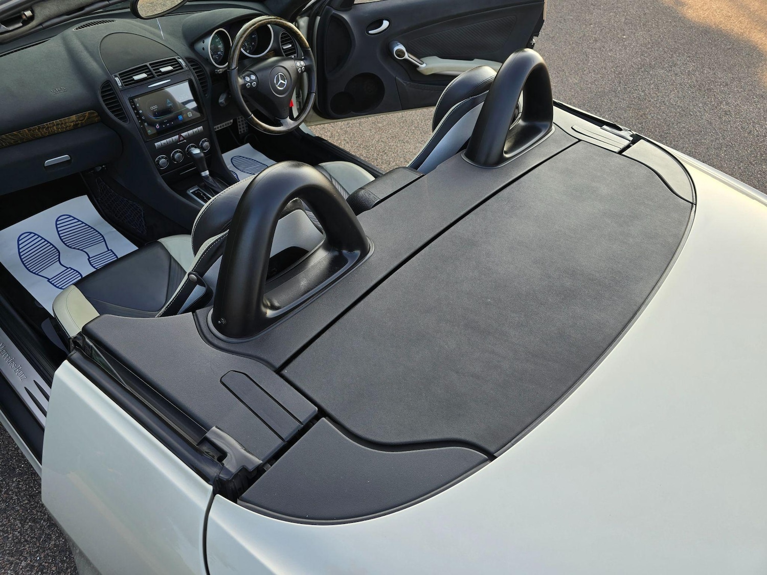 Used Mercedes-Benz SLK 2004 for sale - 76585083: Photo 66