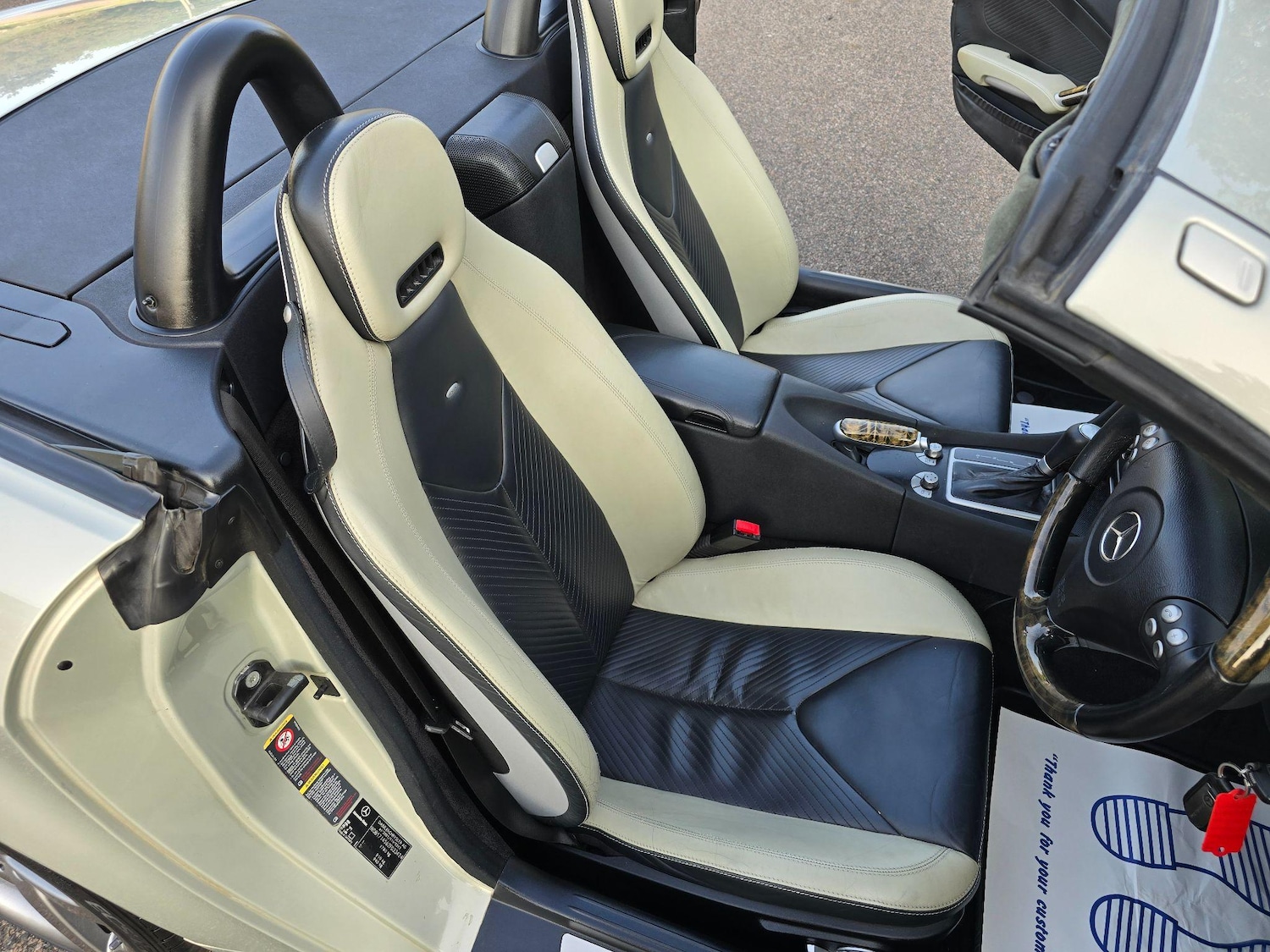 Used Mercedes-Benz SLK 2004 for sale - 76585083: Photo 71