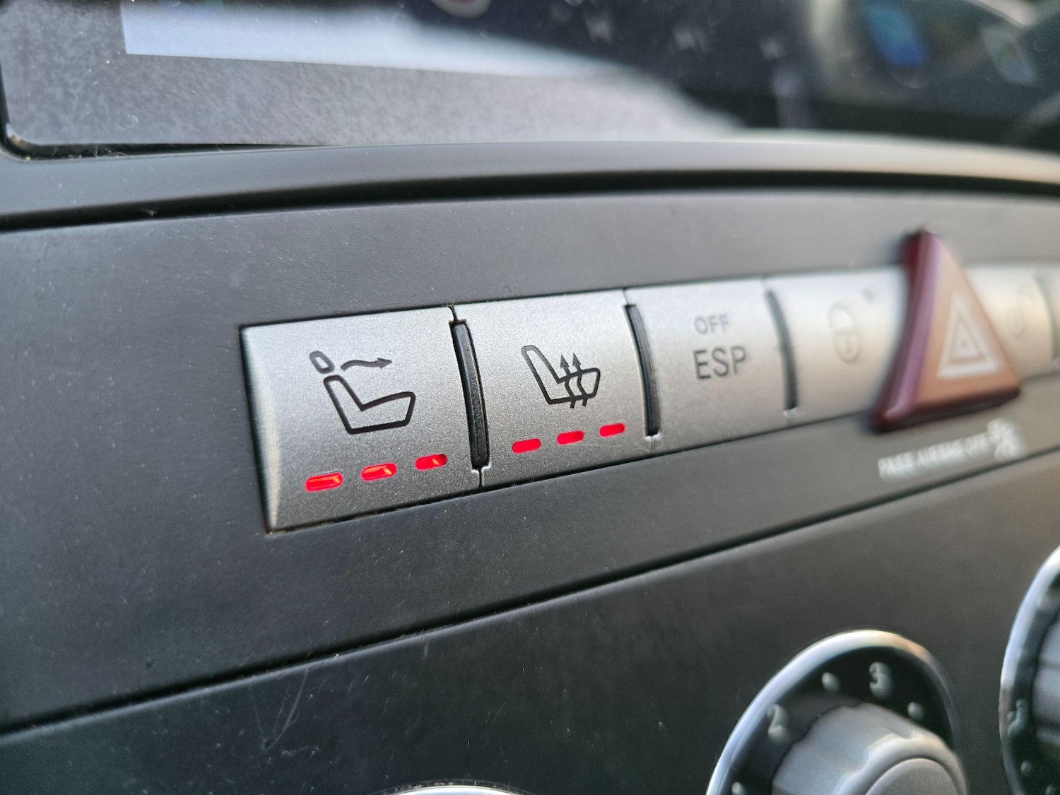 Used Mercedes-Benz SLK 2004 for sale - 76585083: Photo 79