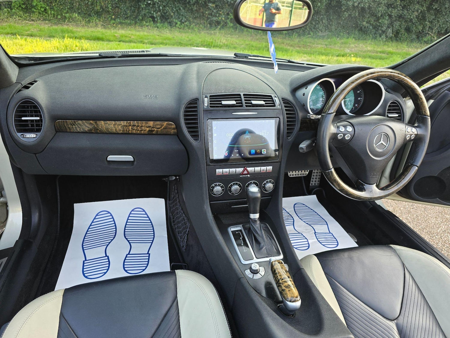 Used Mercedes-Benz SLK 2004 for sale - 76585083: Photo 85