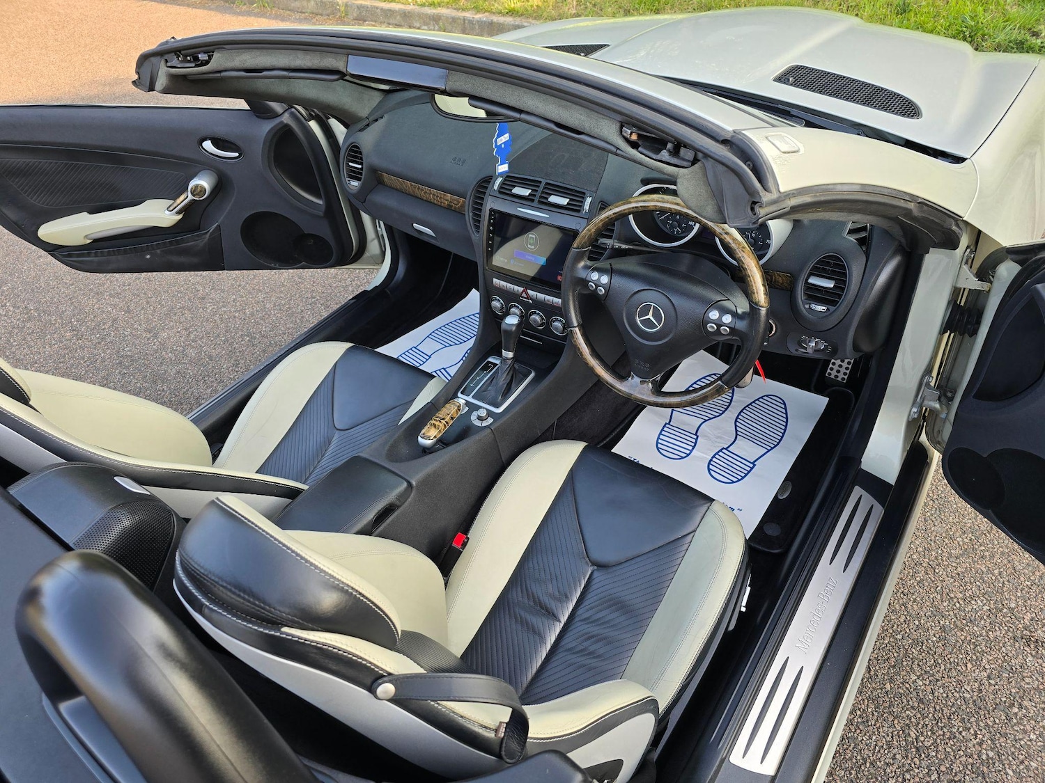 Used Mercedes-Benz SLK 2004 for sale - 76585083: Photo 90