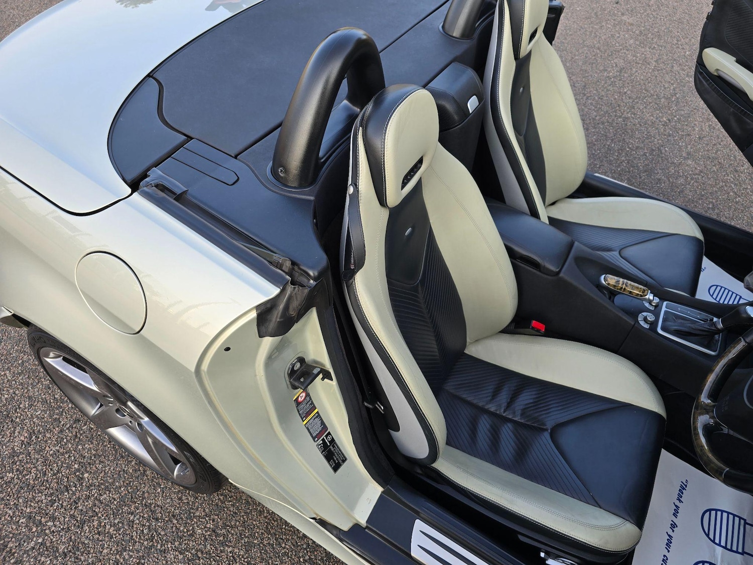 Used Mercedes-Benz SLK 2004 for sale - 76585083: Photo 92