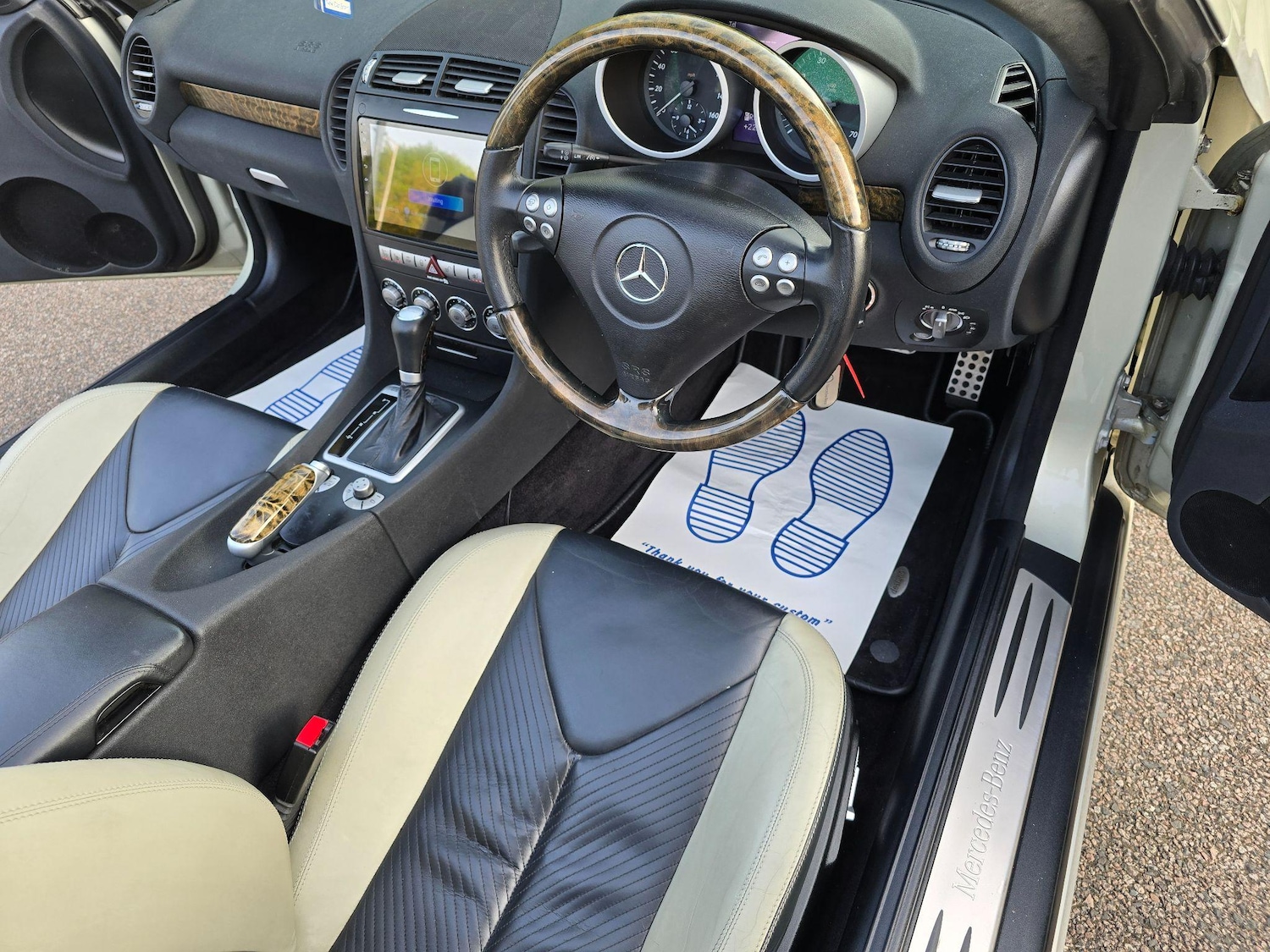 Used Mercedes-Benz SLK 2004 for sale - 76585083: Photo 94