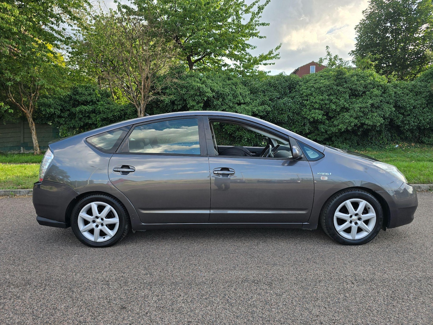 Vehicle 28