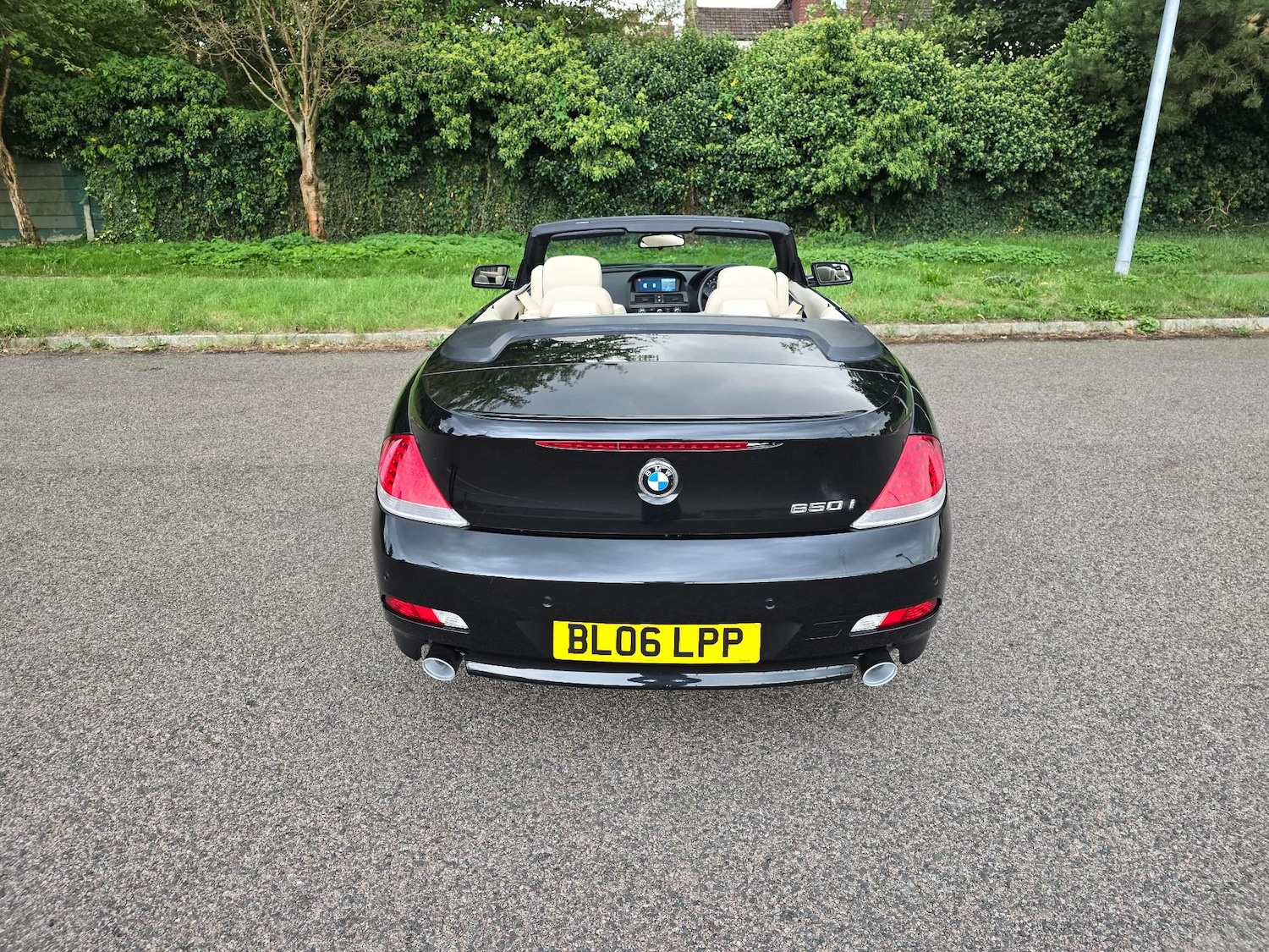 Vehicle 33