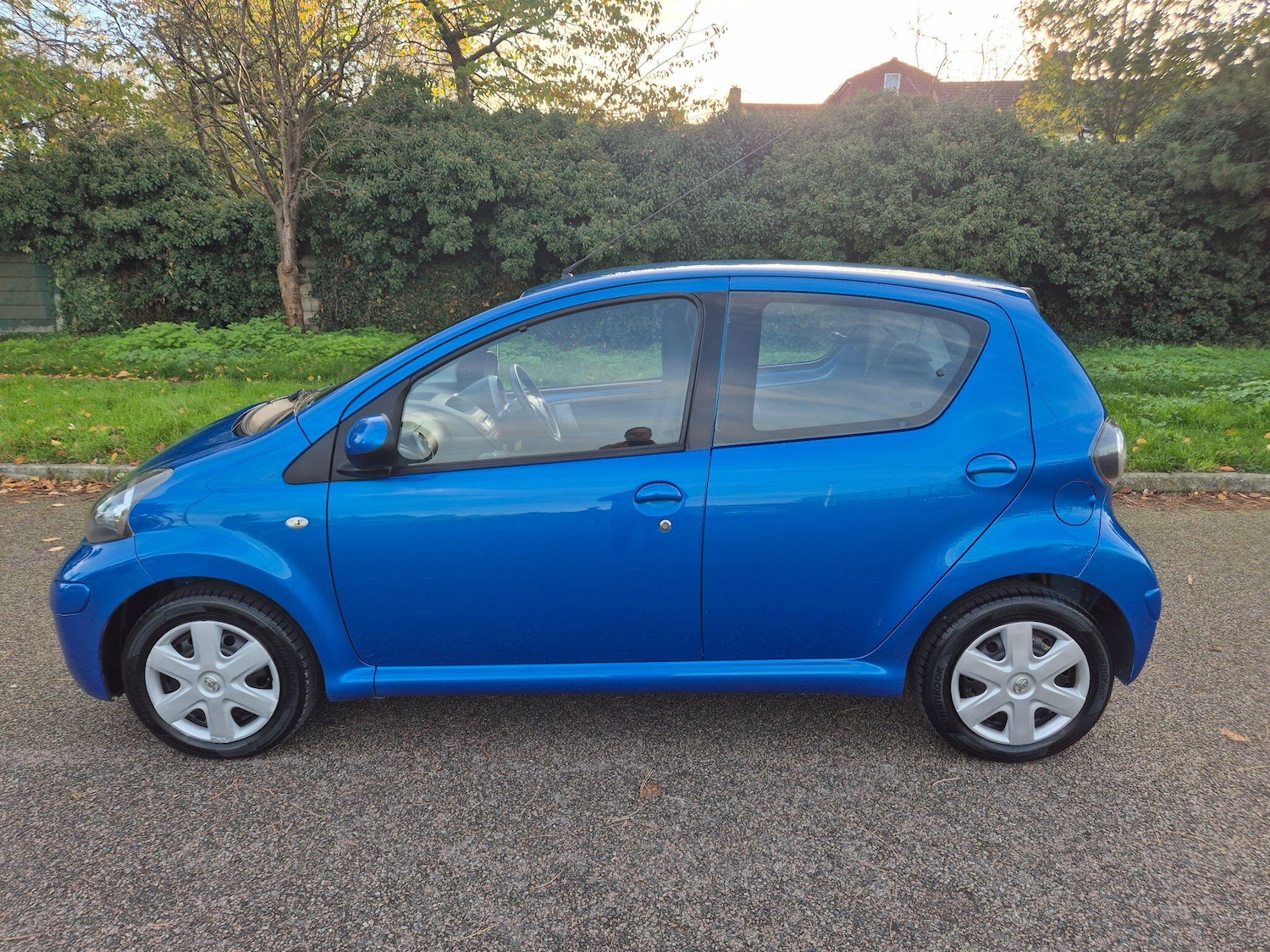 Used Toyota AYGO 2010 for sale - 76584321: Photo 19