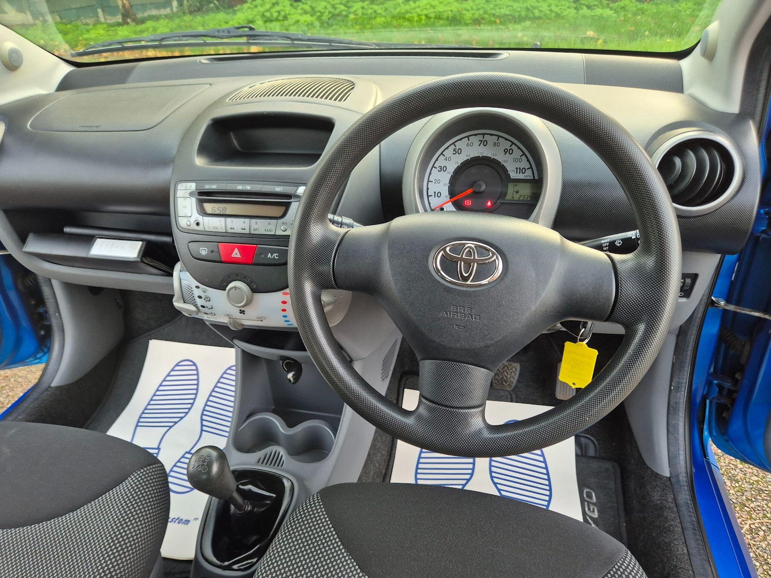 Used Toyota AYGO 2010 for sale - 76584321: Photo 42