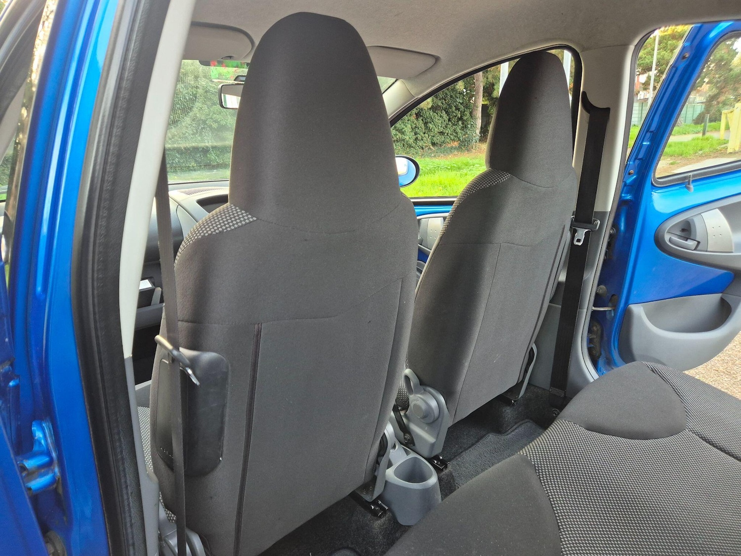 Used Toyota AYGO 2010 for sale - 76584321: Photo 64