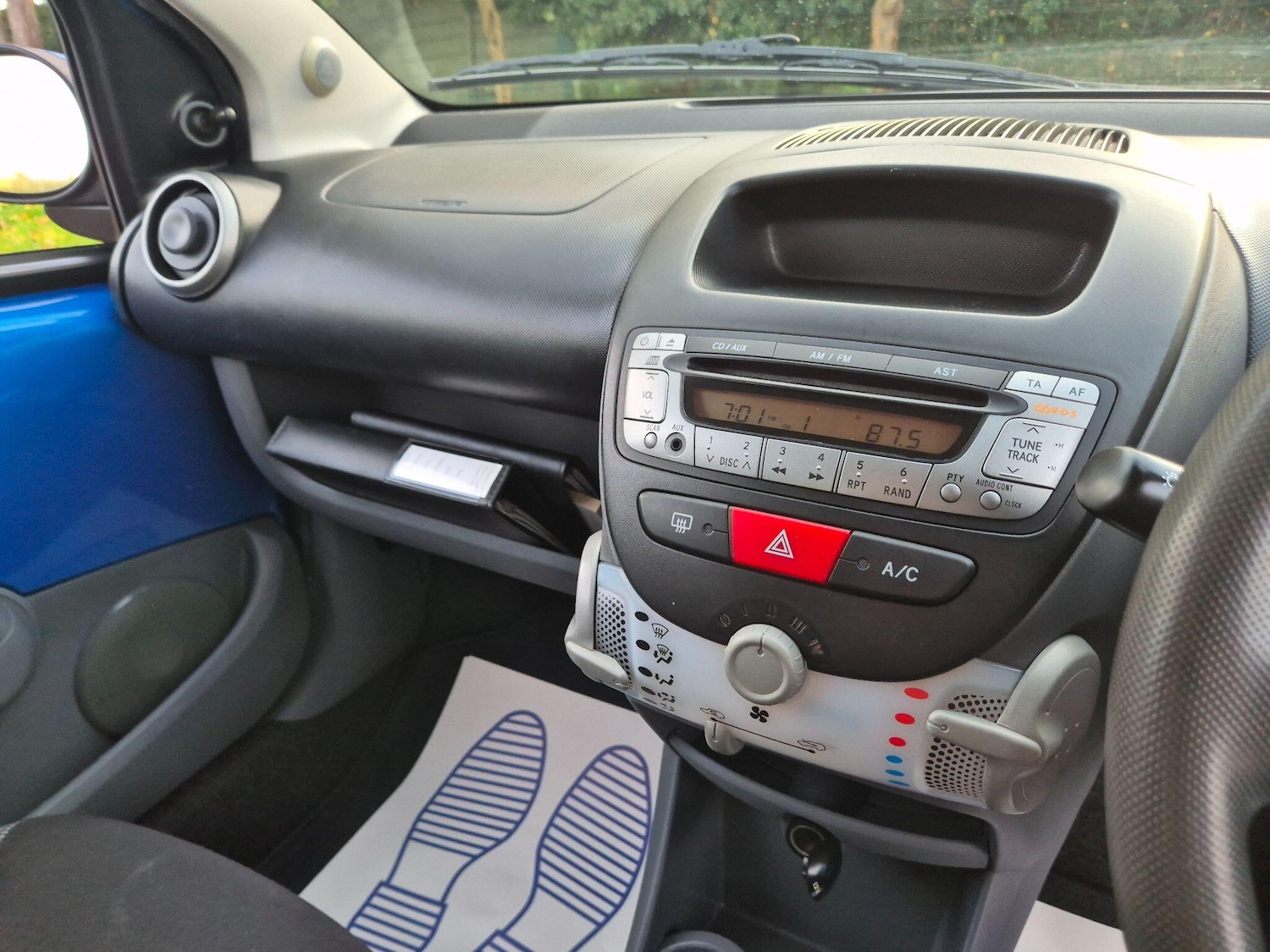 Used Toyota AYGO 2010 for sale - 76584321: Photo 72