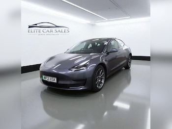 Used Tesla Model 3 2021 for sale - 76059200: Photo
