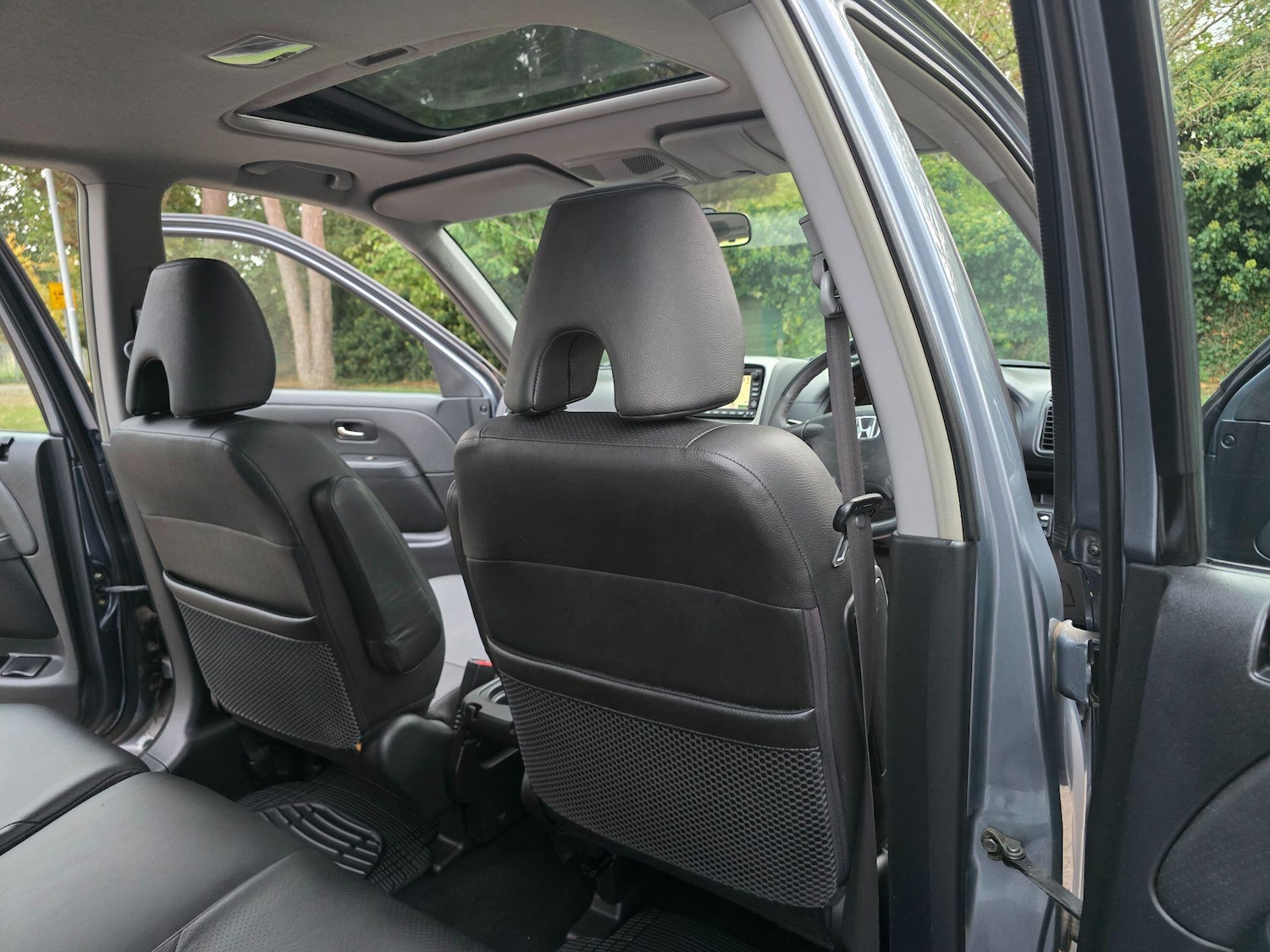 Used Honda CR-V 2007 for sale - 76121722: Photo 90