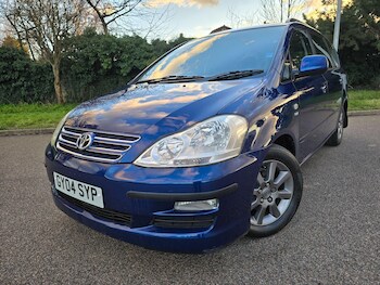Used Toyota Avensis Verso 2004 for sale - 76060243: Photo
