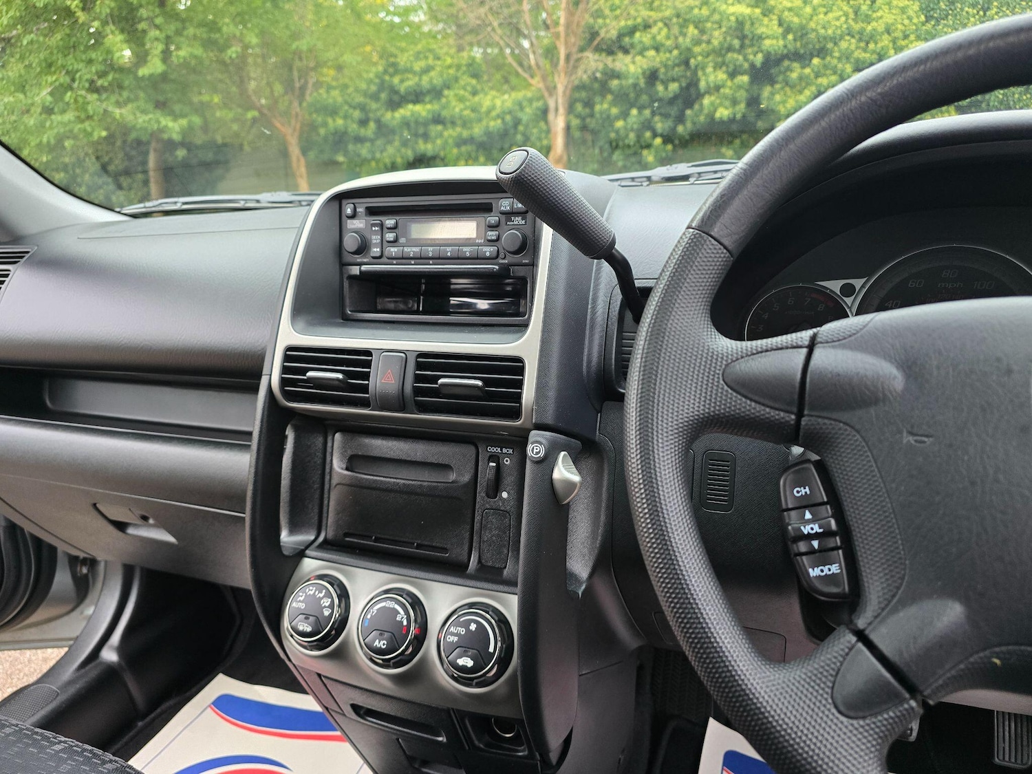 Used Honda CR-V 2006 for sale - 76083637: Photo 86