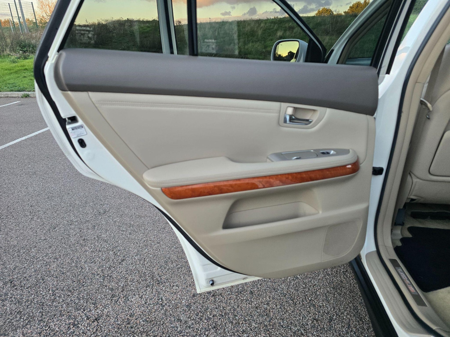 Used Lexus RX 2008 for sale - 76380779: Photo 51