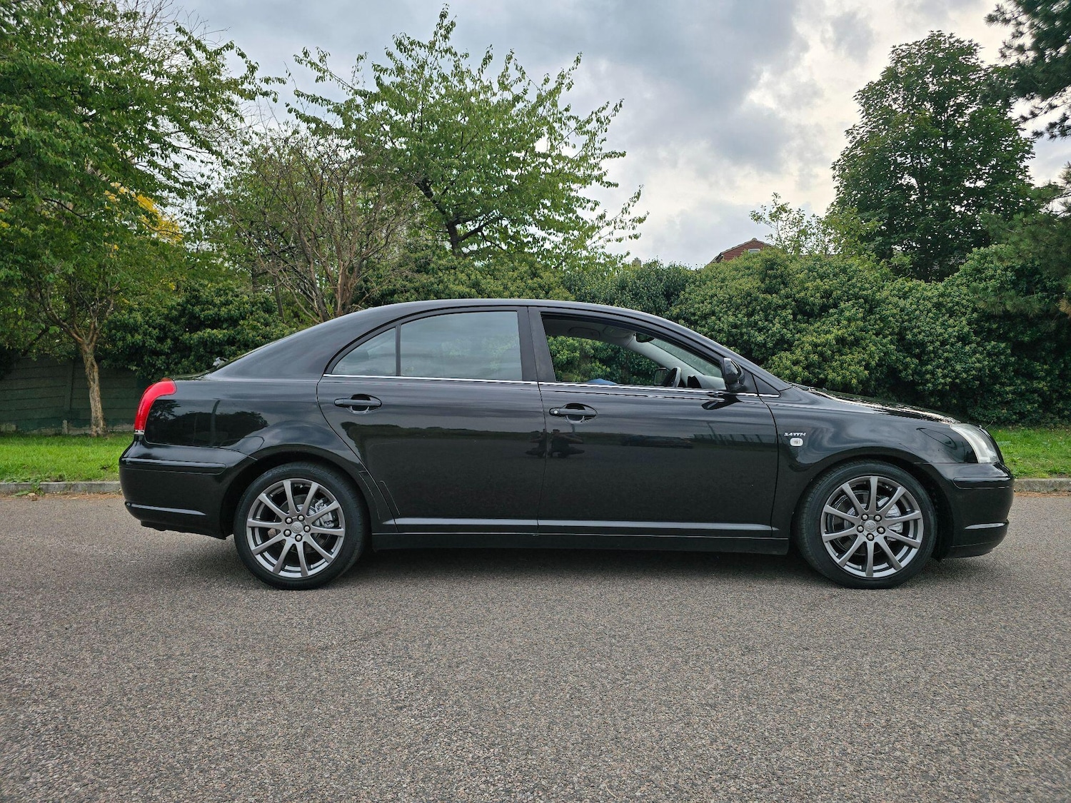 Used Toyota Avensis 2005 for sale - 76122663: Photo 19