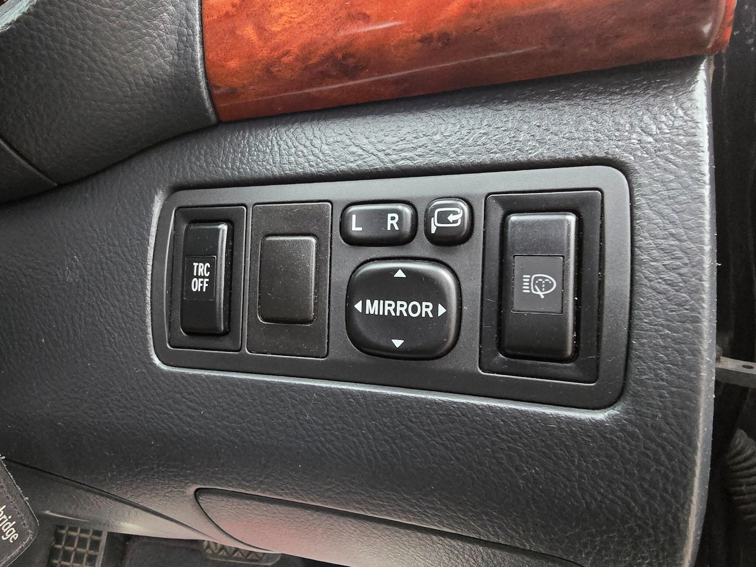 Used Toyota Avensis 2005 for sale - 76122663: Photo 50