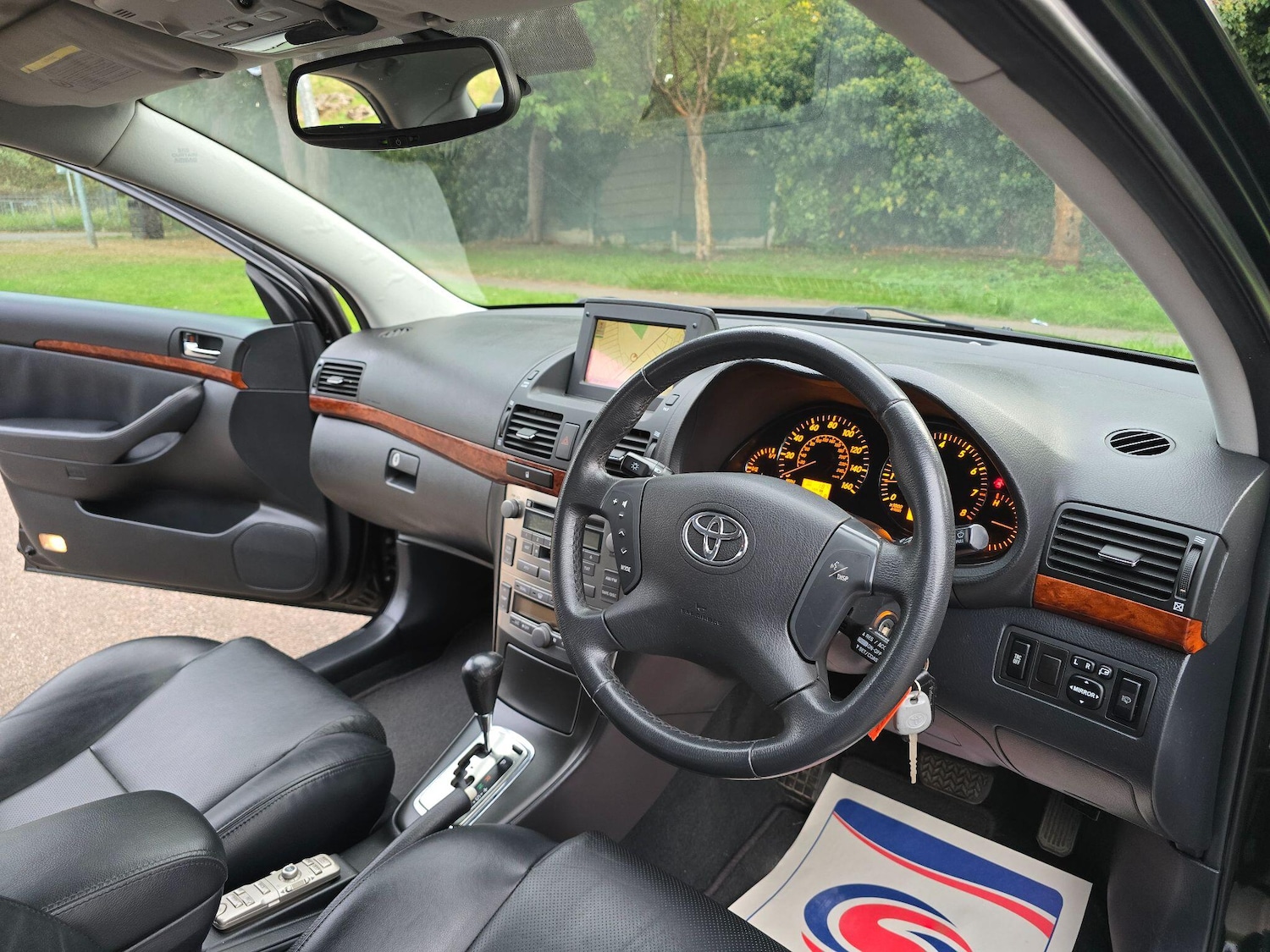 Used Toyota Avensis 2005 for sale - 76122663: Photo 55