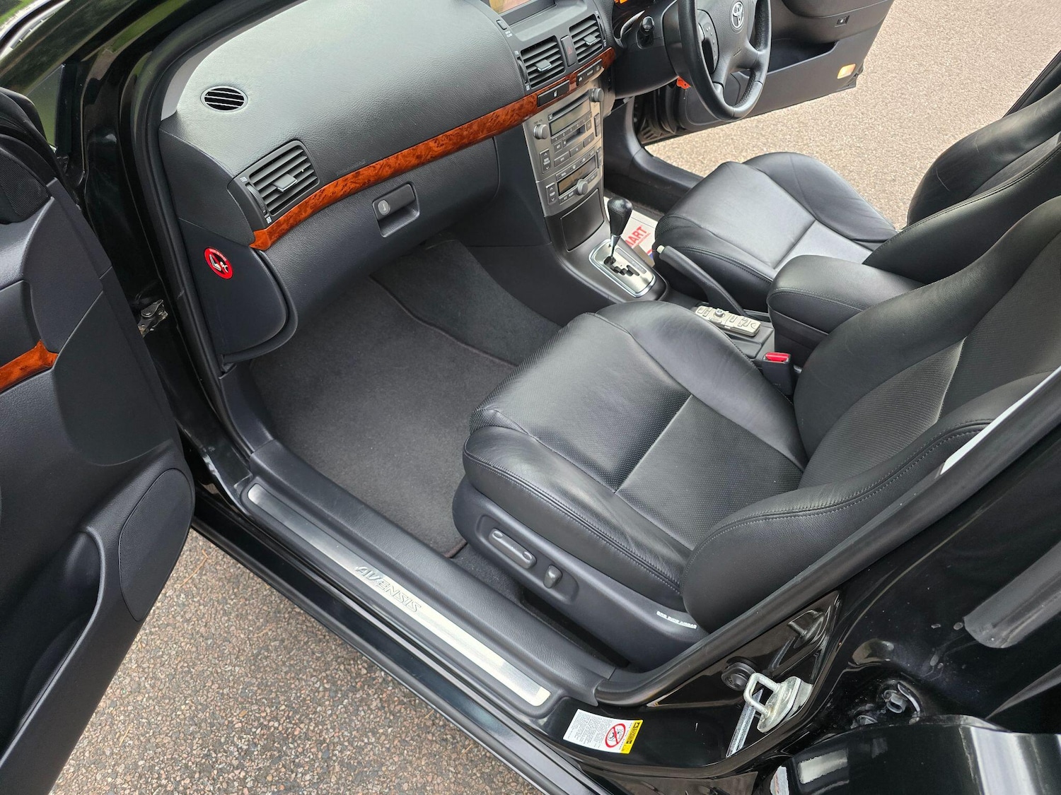 Used Toyota Avensis 2005 for sale - 76122663: Photo 63