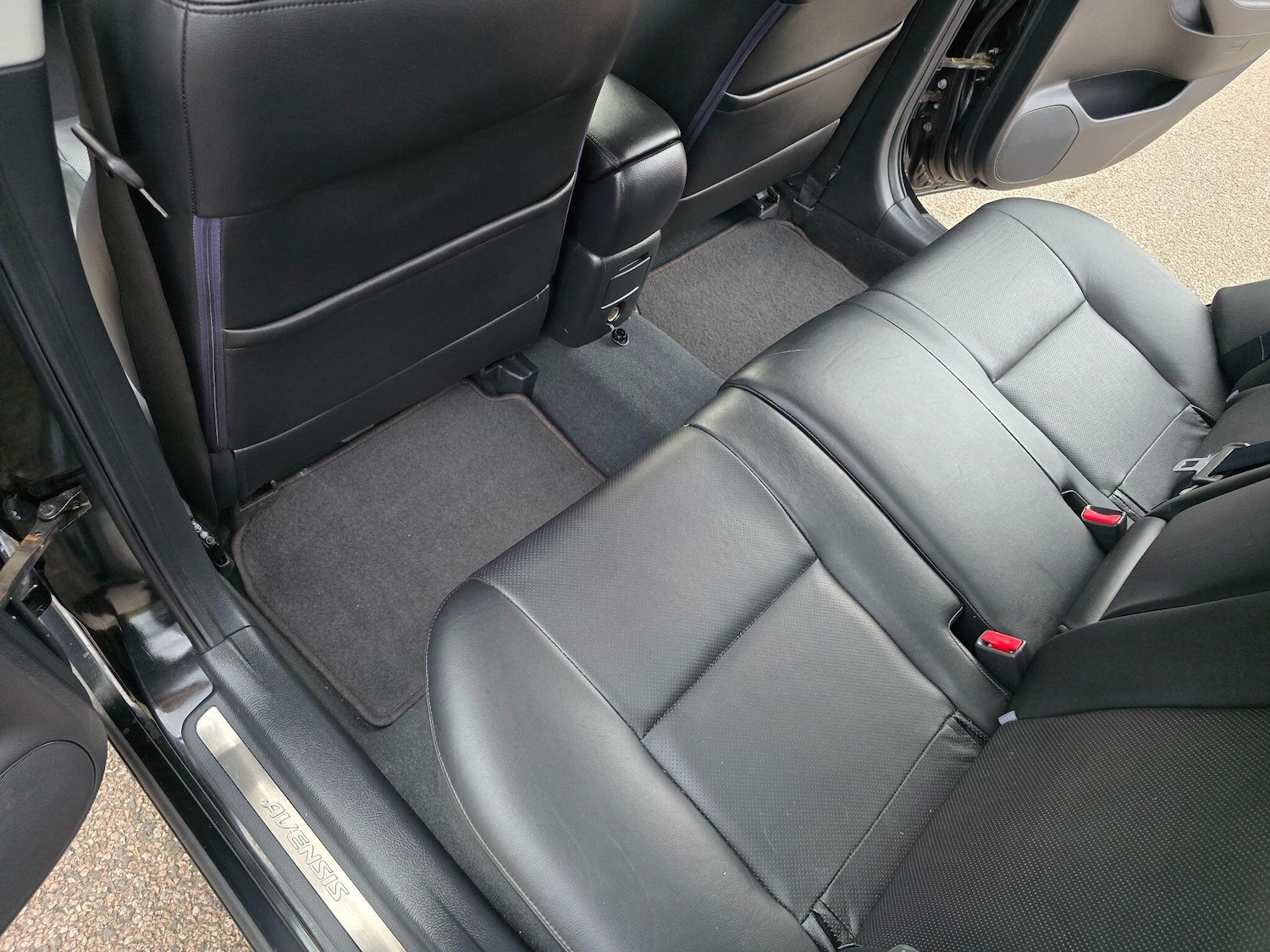 Used Toyota Avensis 2005 for sale - 76122663: Photo 73