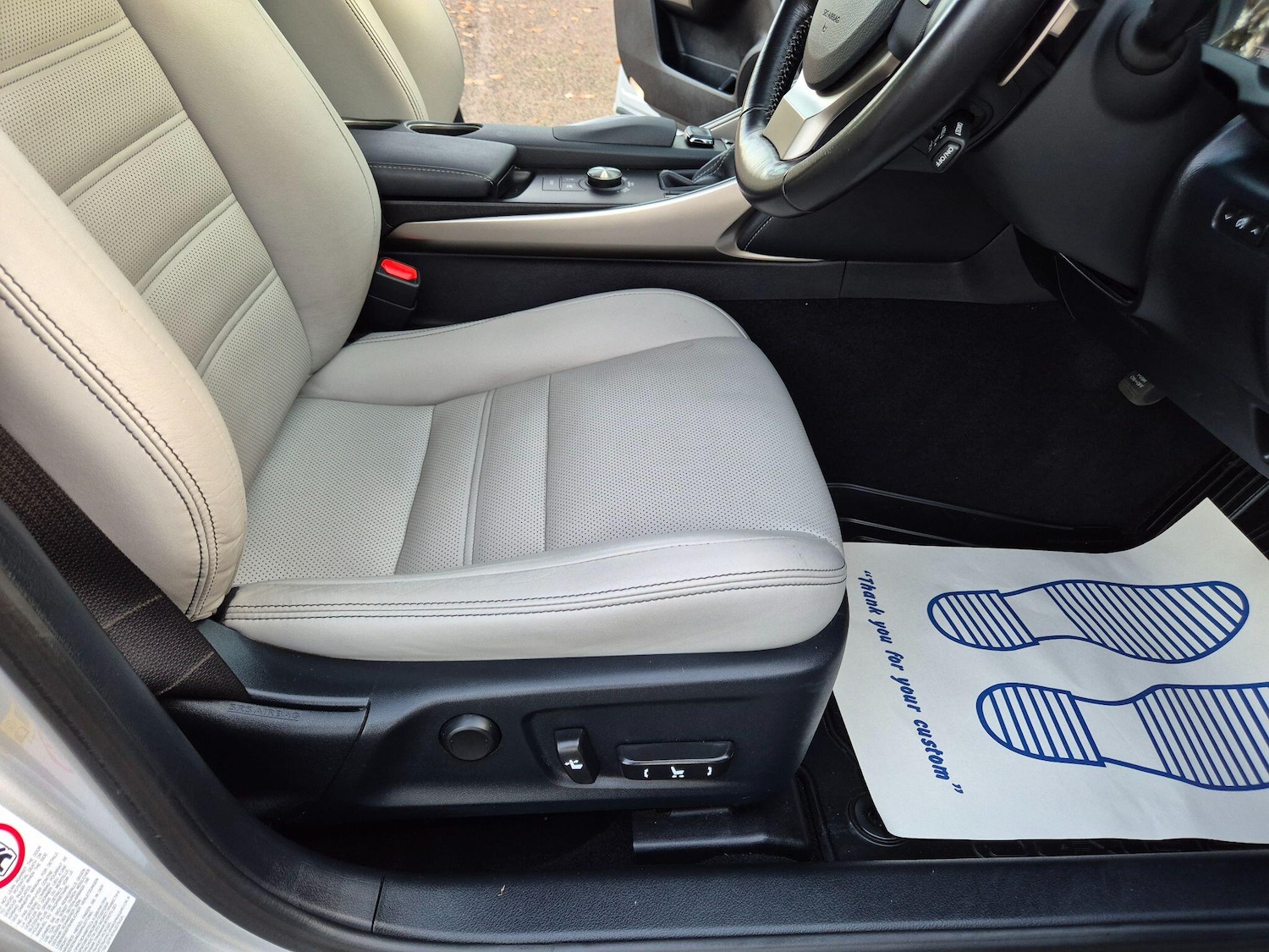 Used Lexus IS 2016 for sale - 76584521: Photo 57