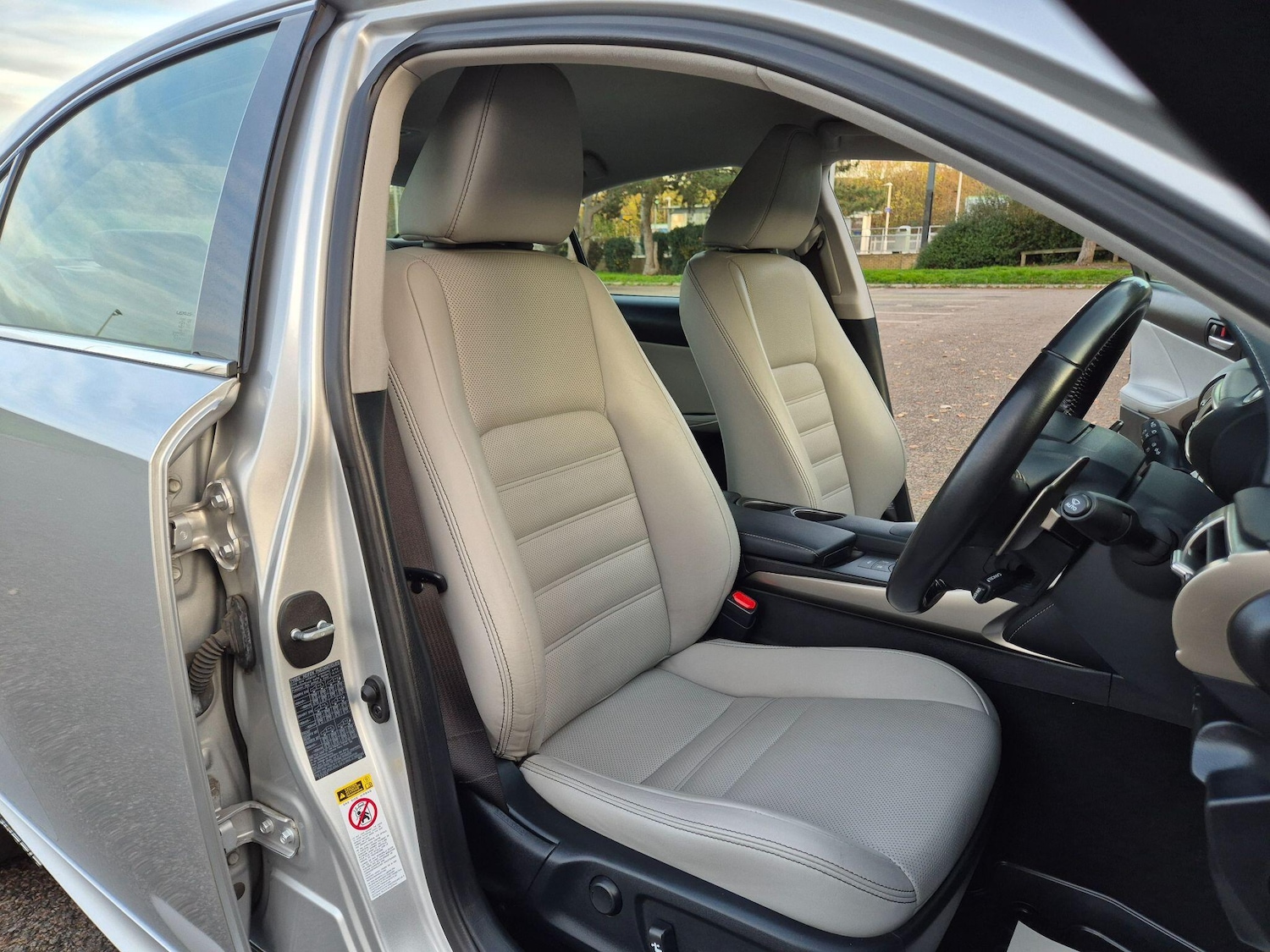 Used Lexus IS 2016 for sale - 76584521: Photo 59