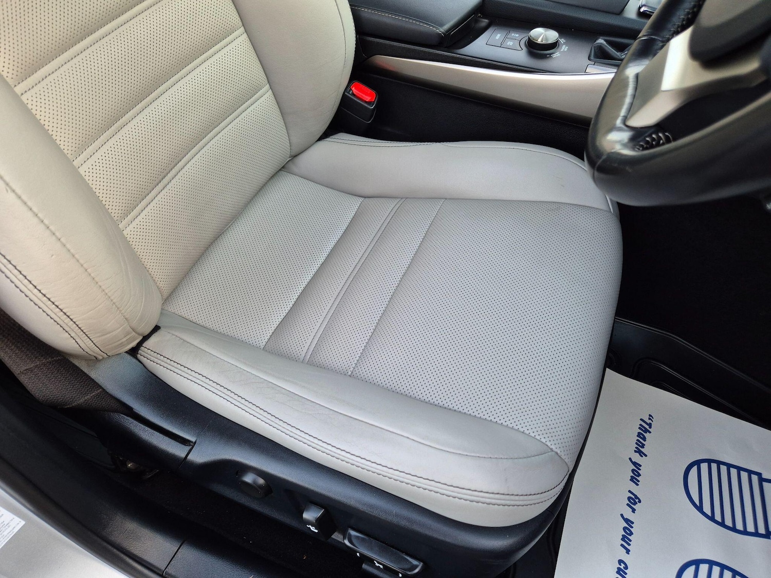 Used Lexus IS 2016 for sale - 76584521: Photo 61