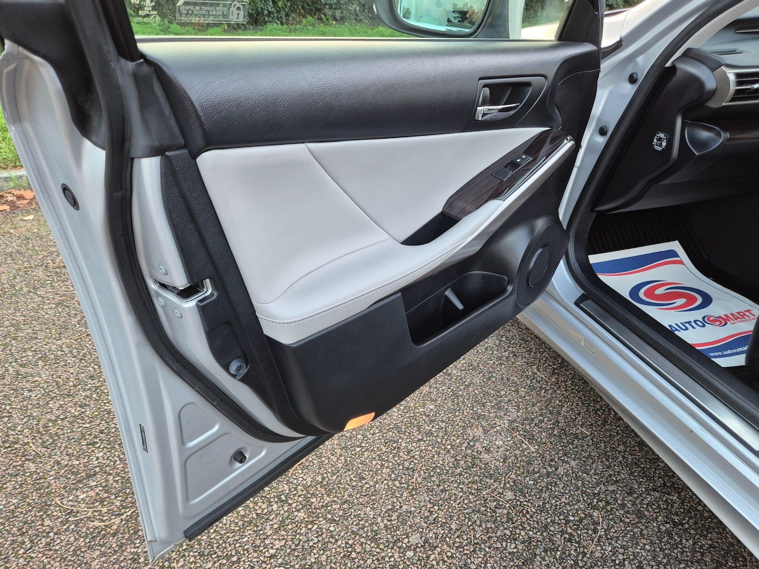 Used Lexus IS 2016 for sale - 76584521: Photo 63