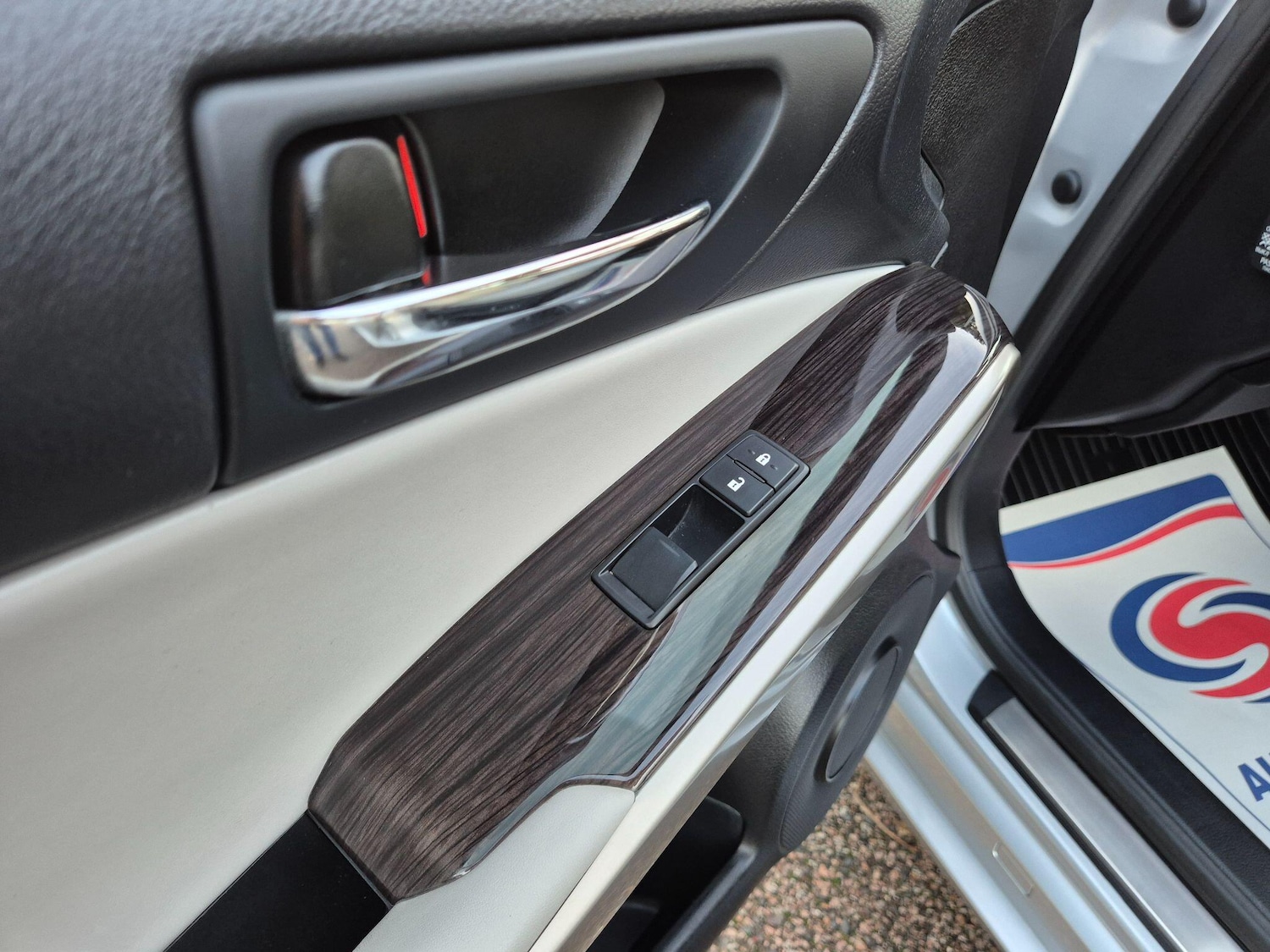 Used Lexus IS 2016 for sale - 76584521: Photo 64