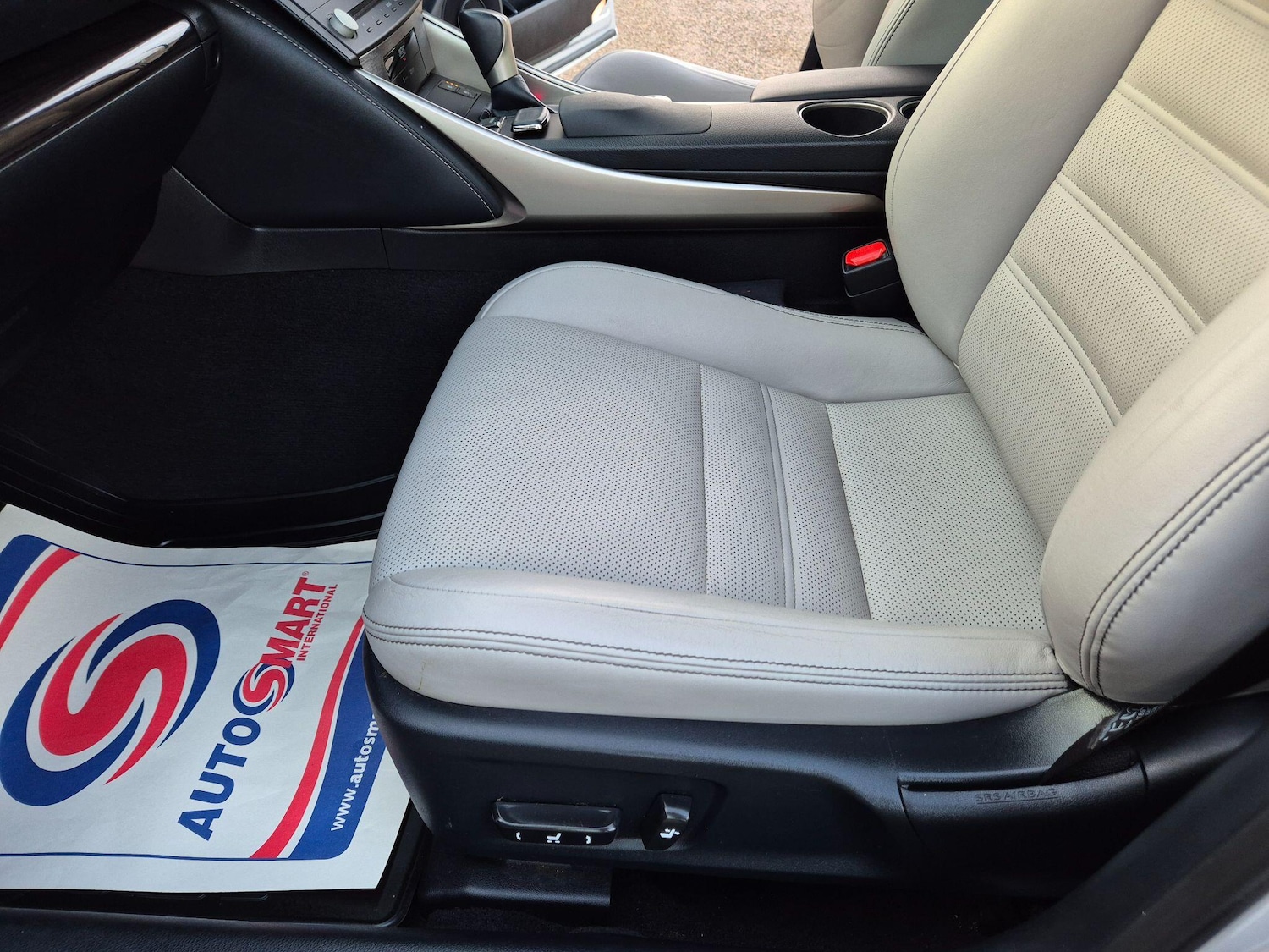 Used Lexus IS 2016 for sale - 76584521: Photo 66