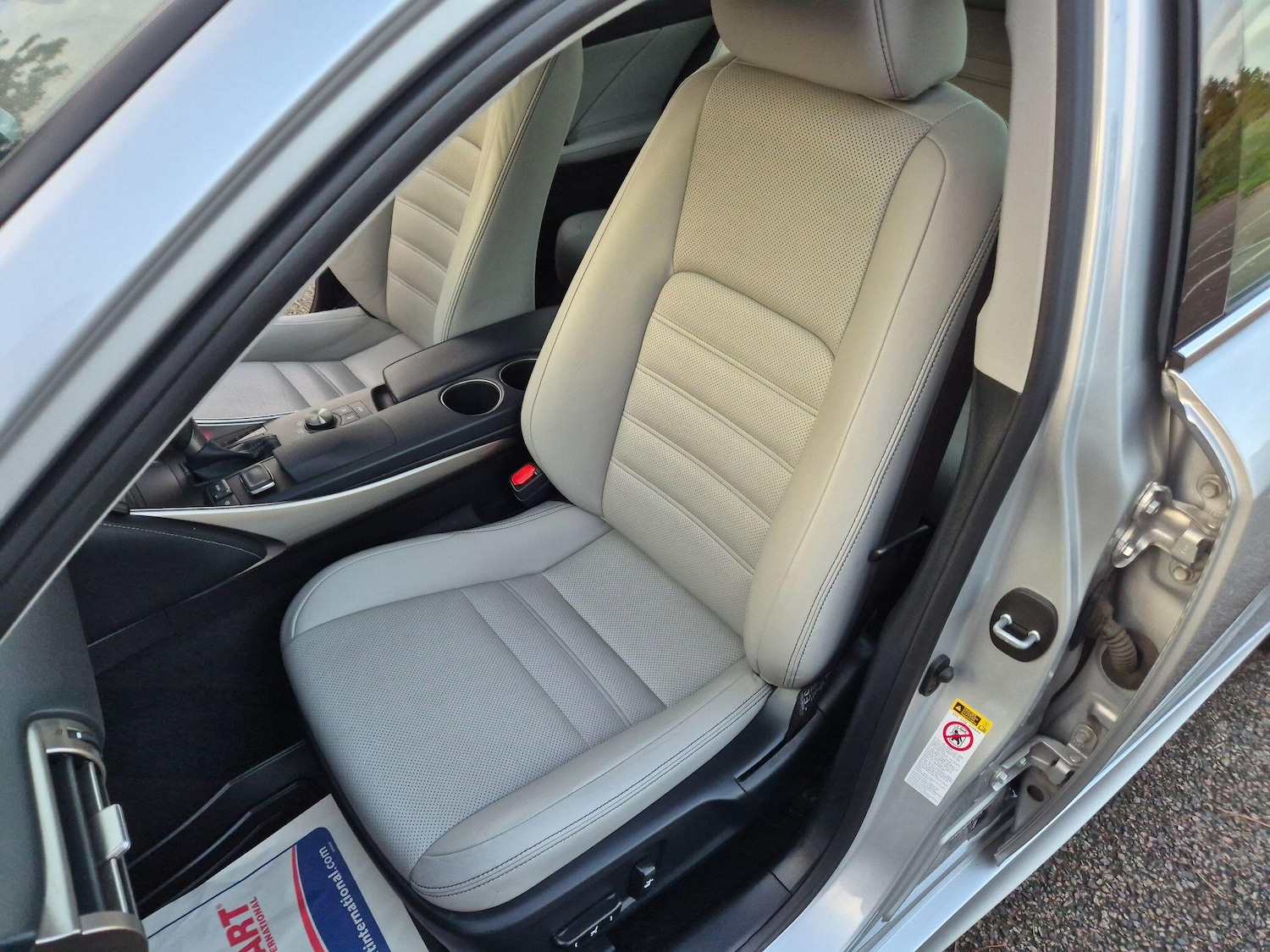 Used Lexus IS 2016 for sale - 76584521: Photo 69