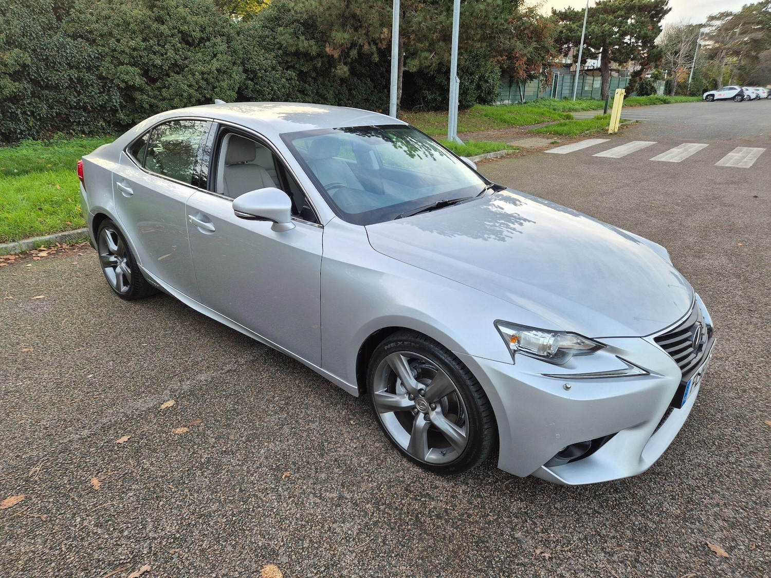 Used Lexus IS 2016 for sale - 76584521: Photo 7
