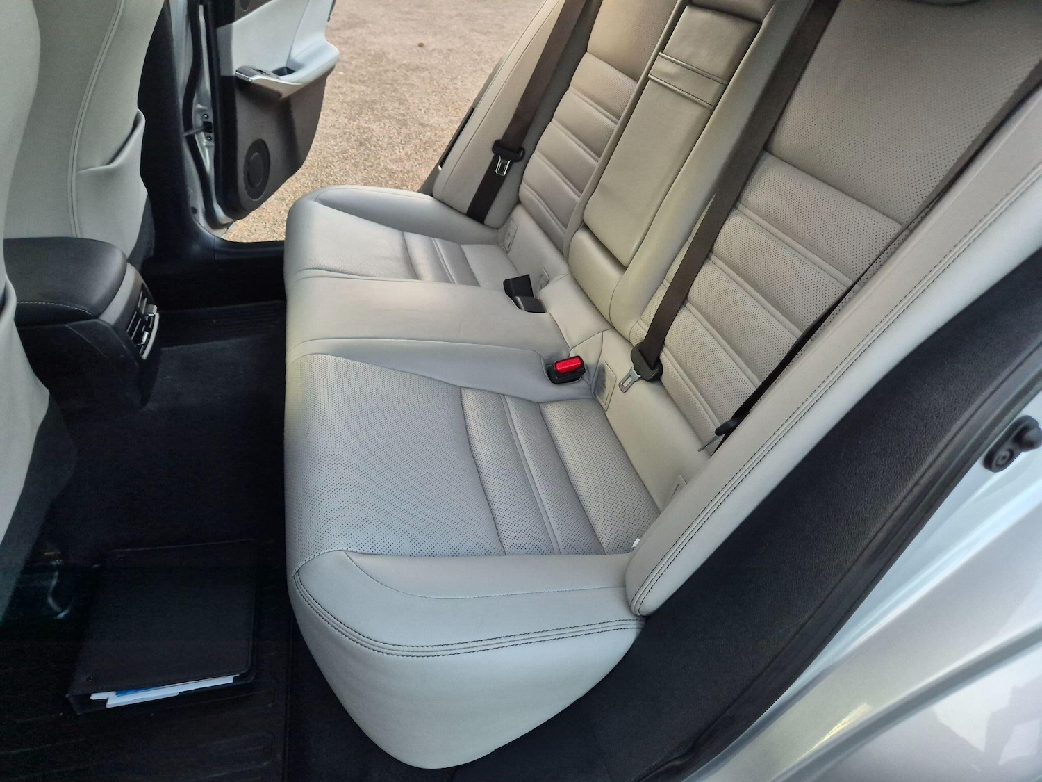 Used Lexus IS 2016 for sale - 76584521: Photo 84