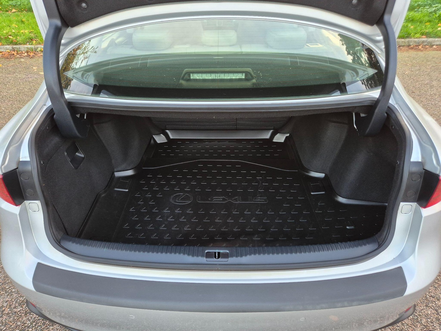 Used Lexus IS 2016 for sale - 76584521: Photo 88