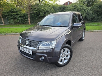 Used Suzuki Grand Vitara 2012 for sale - 76060998: Photo