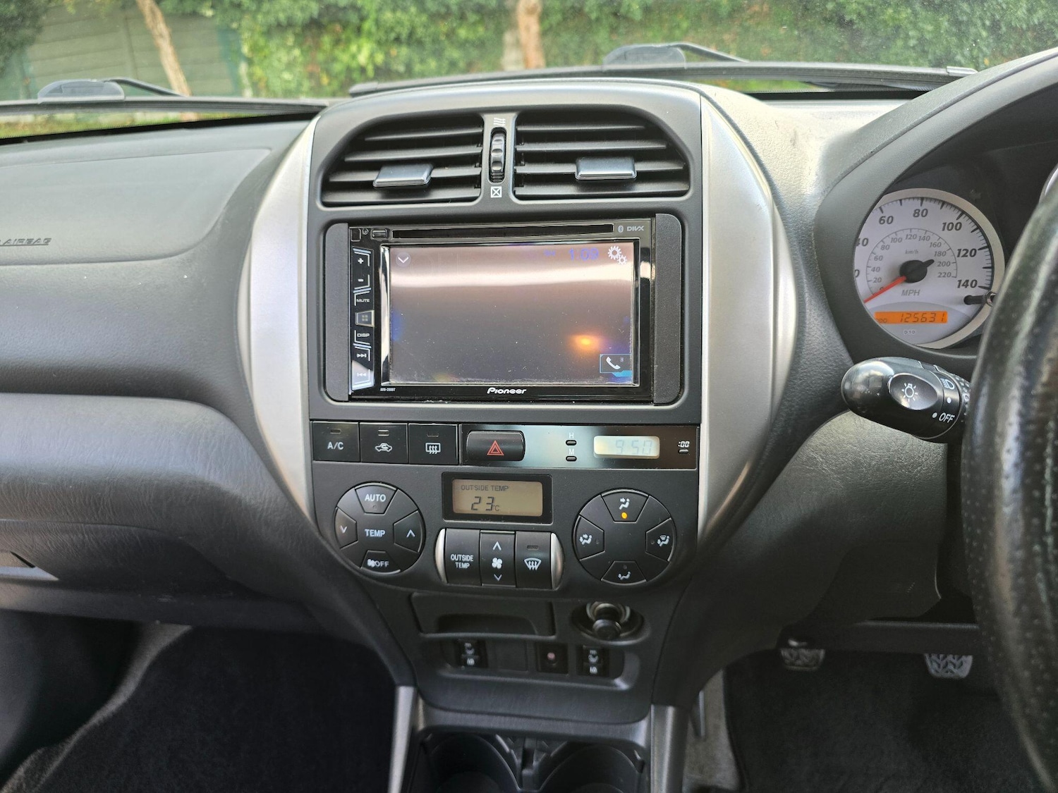 Vehicle 89