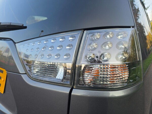 Used Mitsubishi Outlander 2008 for sale - 76247671: Photo 29