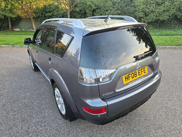 Used Mitsubishi Outlander 2008 for sale - 76247671: Photo 32