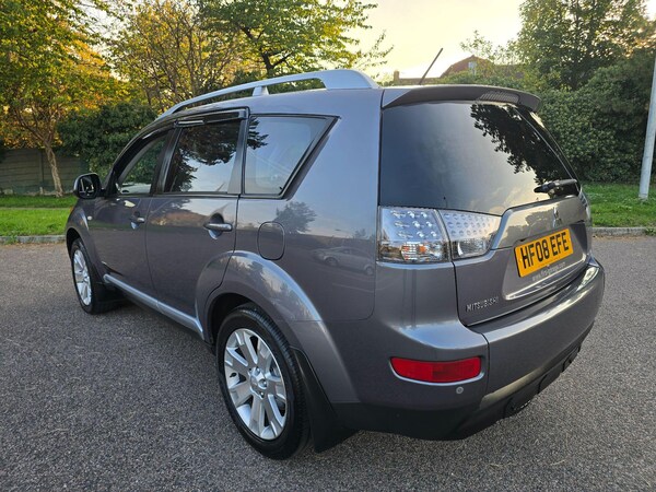 Used Mitsubishi Outlander 2008 for sale - 76247671: Photo 33